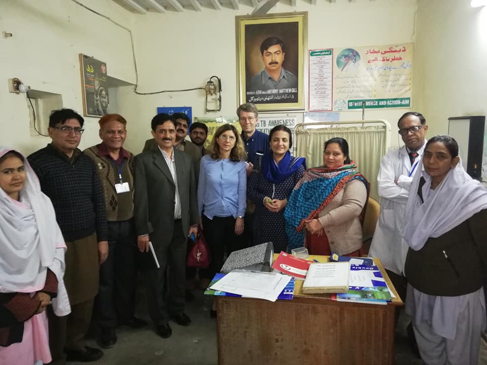 WHO Team visits AIM TB Center